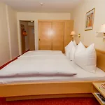 Huberhof Rum Bei Innsbruck Hotel