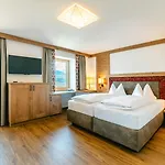 Huberhof Rum Bei Innsbruck 3* Rum