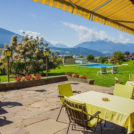 Huberhof Bei Innsbruck 3*