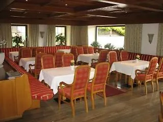 Hotel Huberhof