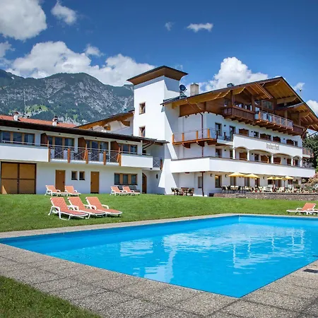 Huberhof Hotel 3*