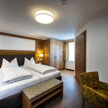 Huberhof Bei Innsbruck 3* Rum