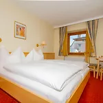 Huberhof Rum Bei Innsbruck 3* Рум