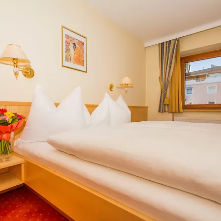 Huberhof Bei Innsbruck 3*