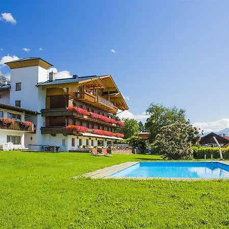 מלון Huberhof Bei Innsbruck