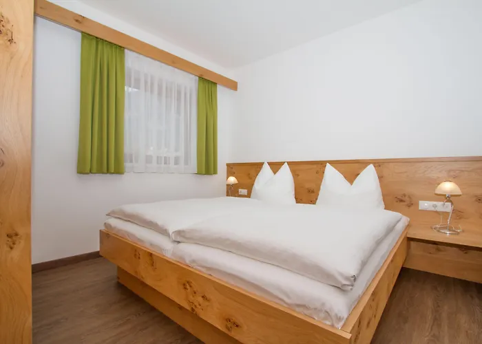 فندق Huberhof 3*