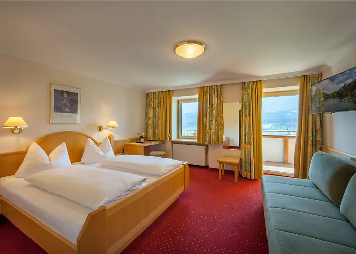 מלון Huberhof Rum Bei Innsbruck 3*