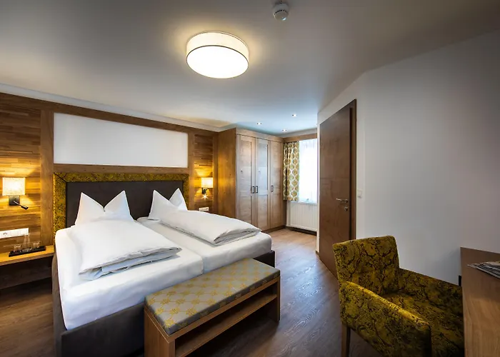 Huberhof Rum Bei Innsbruck 3* Rum