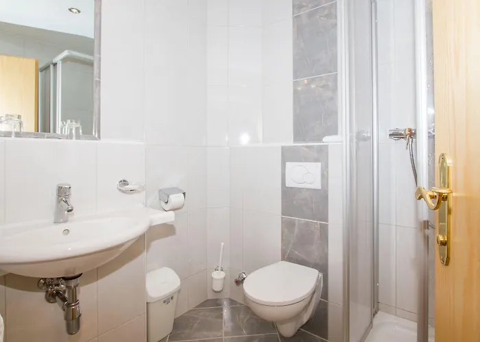 Huberhof Rum Bei Innsbruck מלון