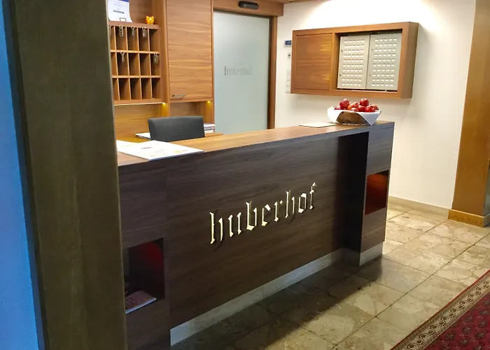 Huberhof Rum Bei Innsbruck מלון 3*